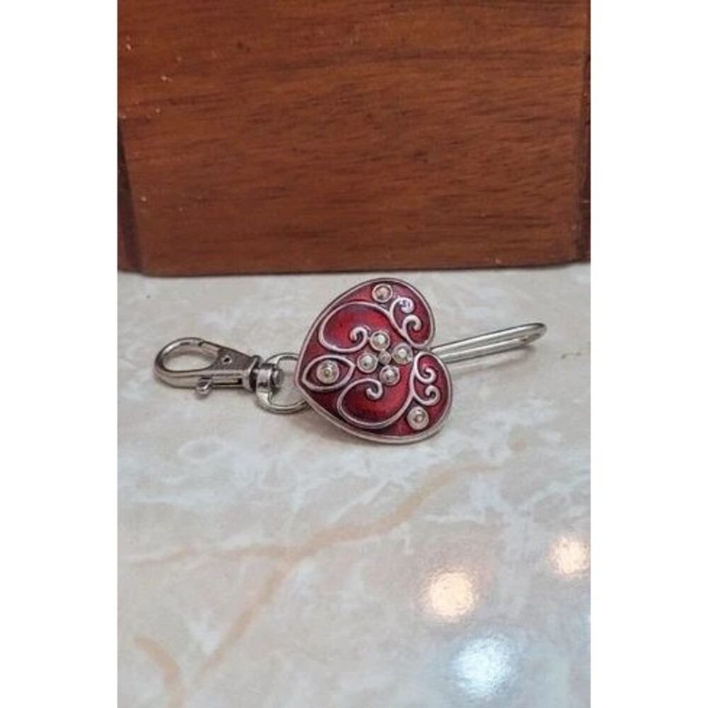 ID clip